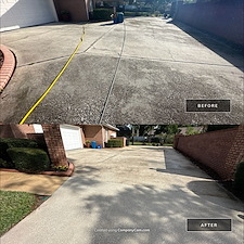 Driveway-Sidewalk-Cleaning-and-House-Wash-Equals-Complete-Exterior-Cleaning-Transformation-at-Deerwood-Country-Club-Jacksonville-FL 4